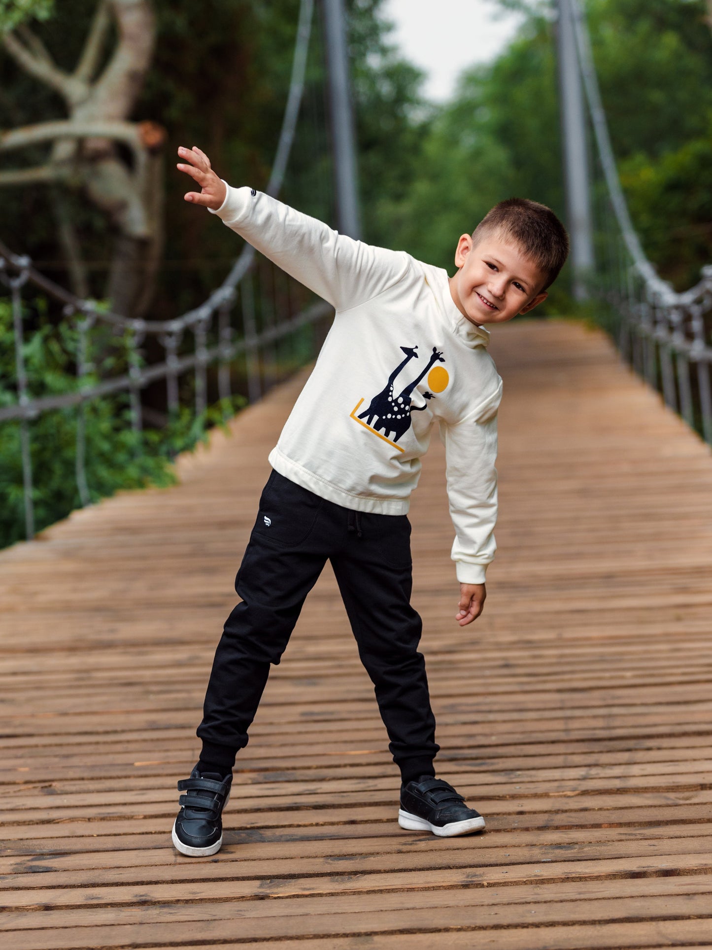 Hoodie Sweatshirt with (Giraffe Family) Graphic - White