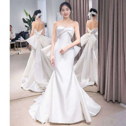 Small Trailing Temperament Satin Mermaid Wedding Dress